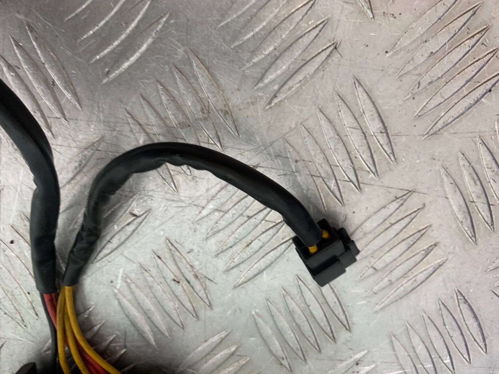TRIUMPH 1050 SPRINT ST REGULATOR 2003-2011 (CMB1285)