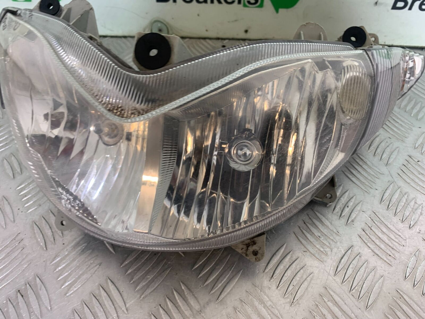 SUZUKI AN 200 UN 200 BURGMAN HEADLIGHT  YEAR 2007-09 (CMB1128)