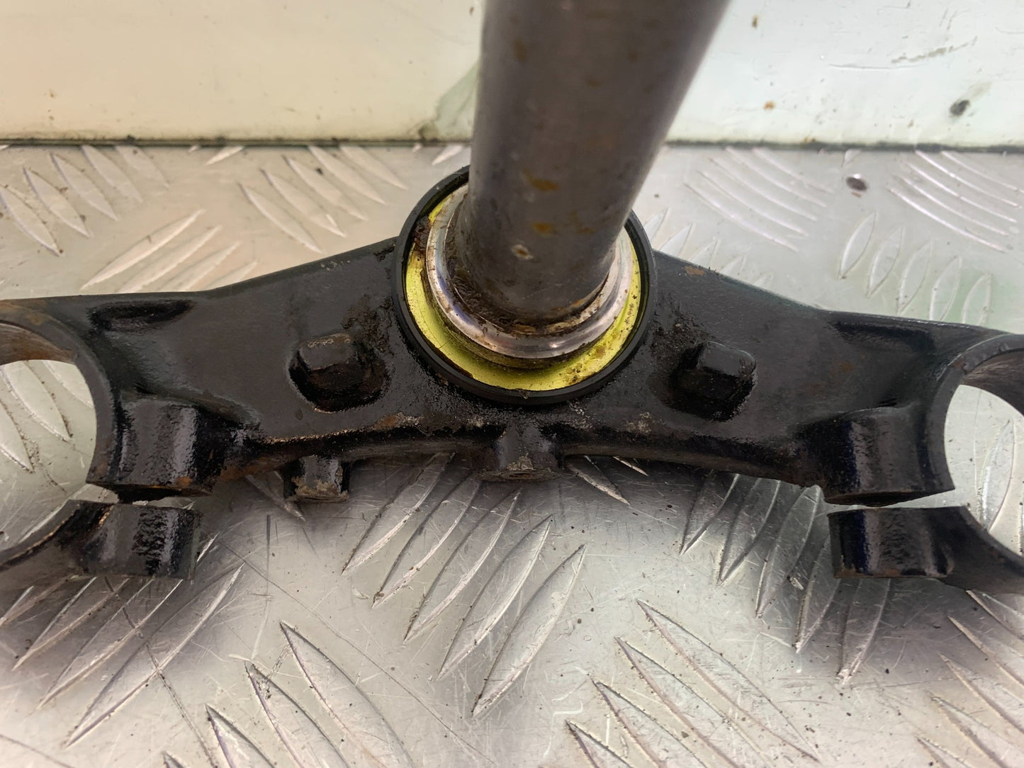 HONDA VFR750 VFR 750 BOTTOM YOKE  YEAR 1994-1997 (CMB1156)