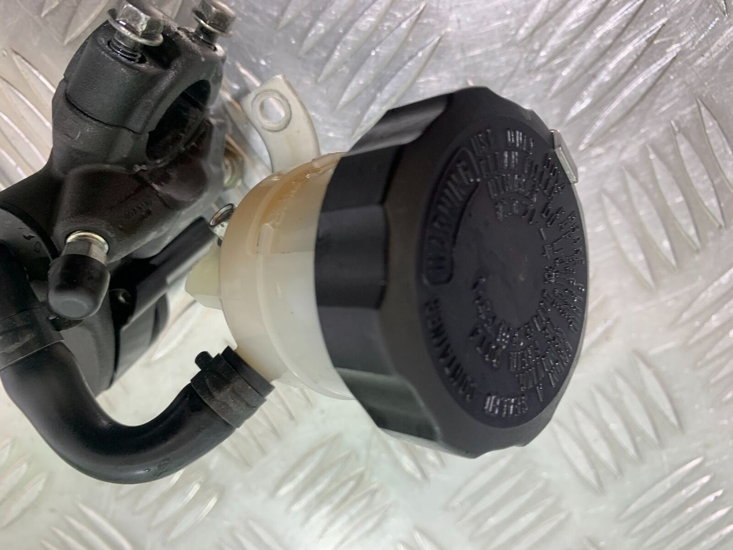 SUZUKI GSXR1000 GSXR 1000 FRONT BRAKE MASTER CYLINDER  2009-2016 (CMB1049)