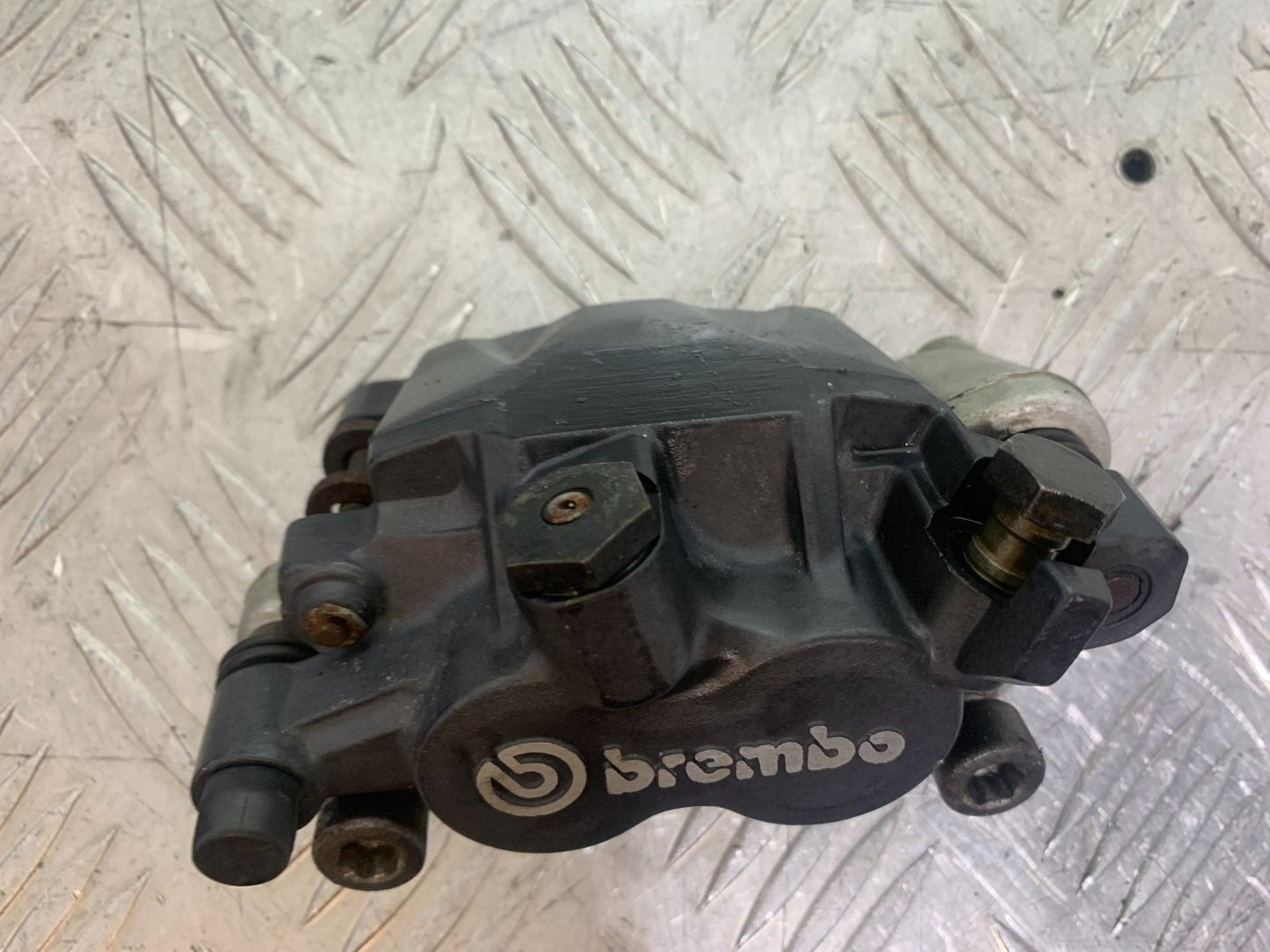 BMW R850 R R850R REAR BRAKE CALIPER   YEAR 1994-2002 (CMB1170)