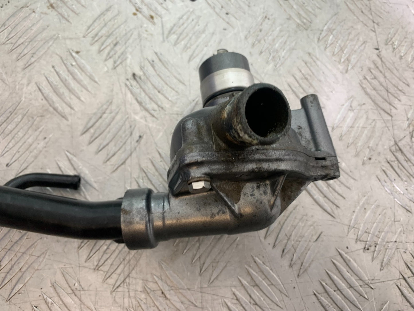 TRIUMPH TROPHY 900 WATER PUMP   YEAR 1991-95 (CMB1251)