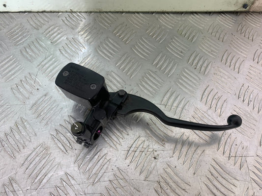 YAMAHA XMAX 300 FRONT MASTER CYLINDER YEAR 2017-2020 (CMB1218)