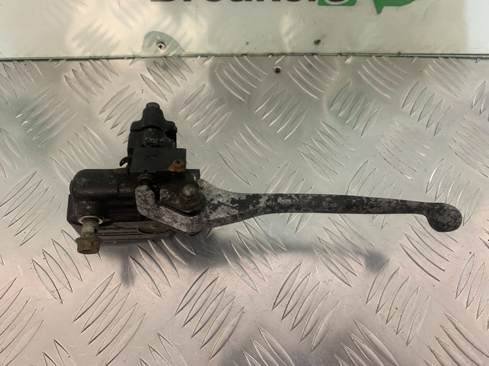 HONDA CB350 S CB 350 S FRONT MASTER CYLINDER   YEAR 1986-1990 (STOCK 948)