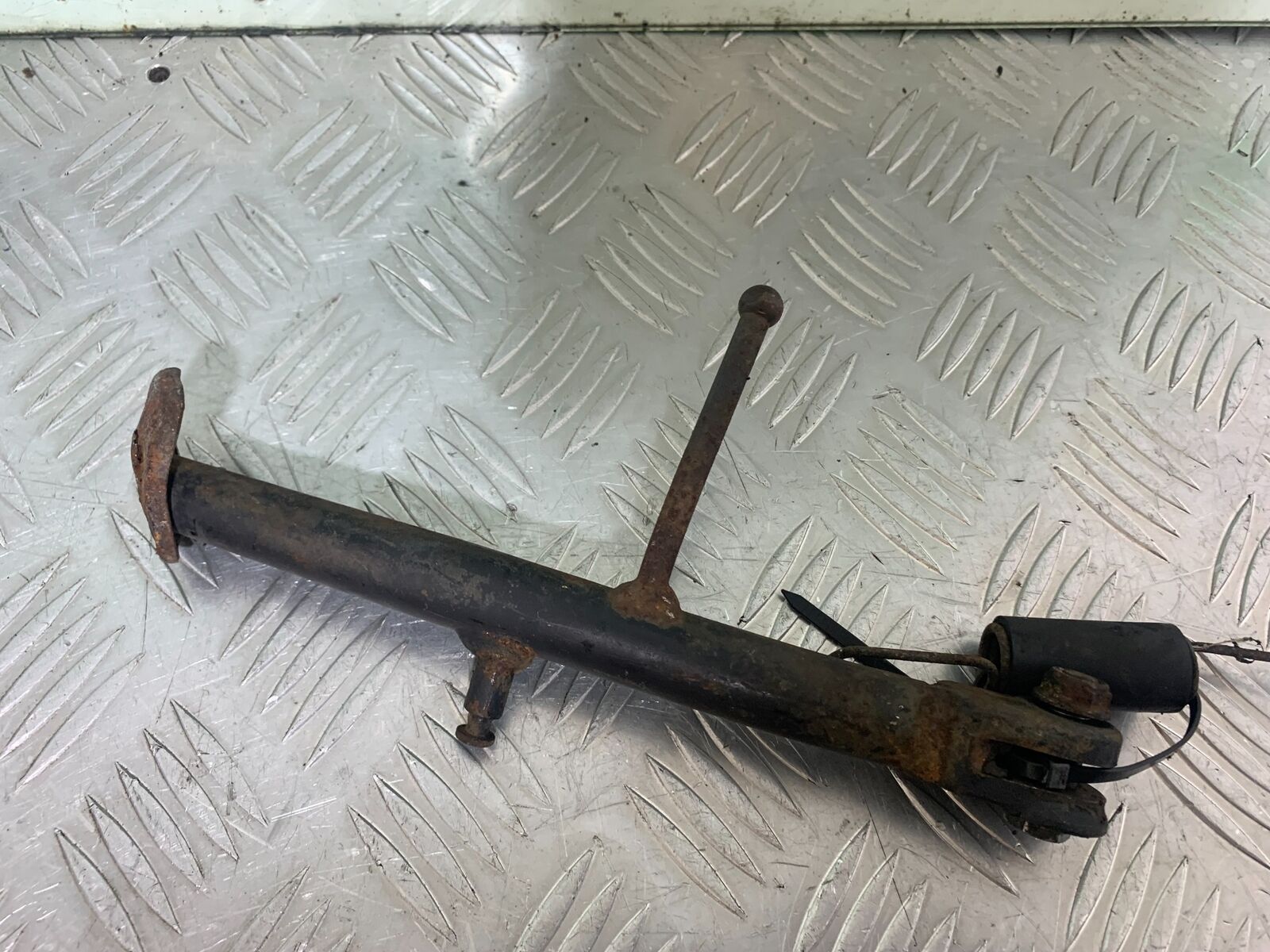 HONDA CB600 CB 600 HORNET SIDE STAND   YEAR 1998 -2002 (CMB1126)