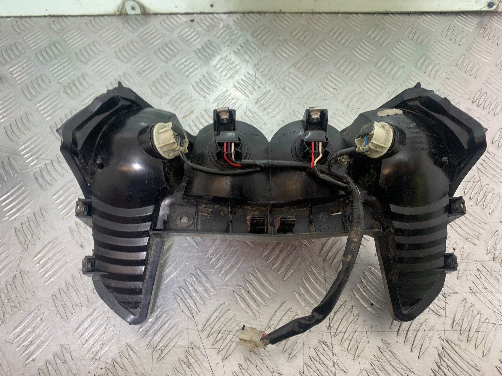 HONDA NT 700 V DEAUVILLE REAR LIGHT  YEAR 2006-2011 (CMB1211)