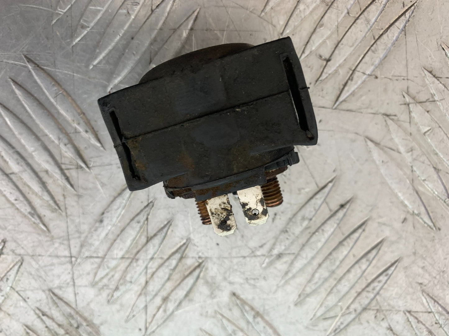 TRIUMPH SPEED TRIPLE R 1050 STARTER SOLENOID  2009 (CMB1183)