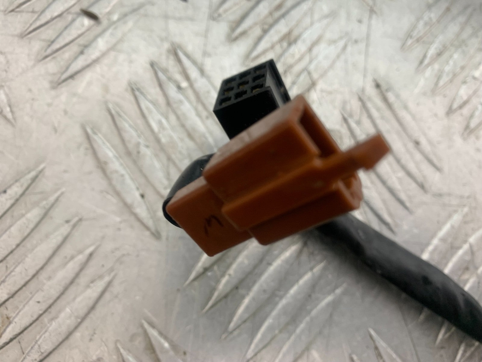 ROYAL ENFIELD HIMALAYAN 411 LEFT SWITCH GEAR  YEAR 2018-2023 (CMB1279)
