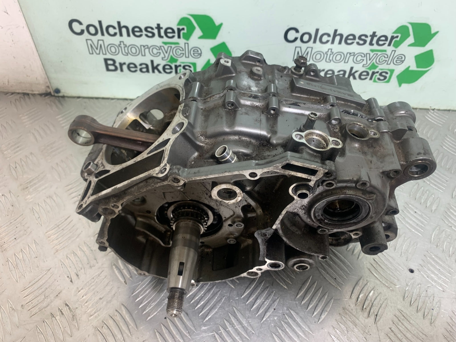 APRILIA 650 PAGASO STRADA CRANKSHAFT AND CASINGS  YEAR 2005-2010 (CMB1057)