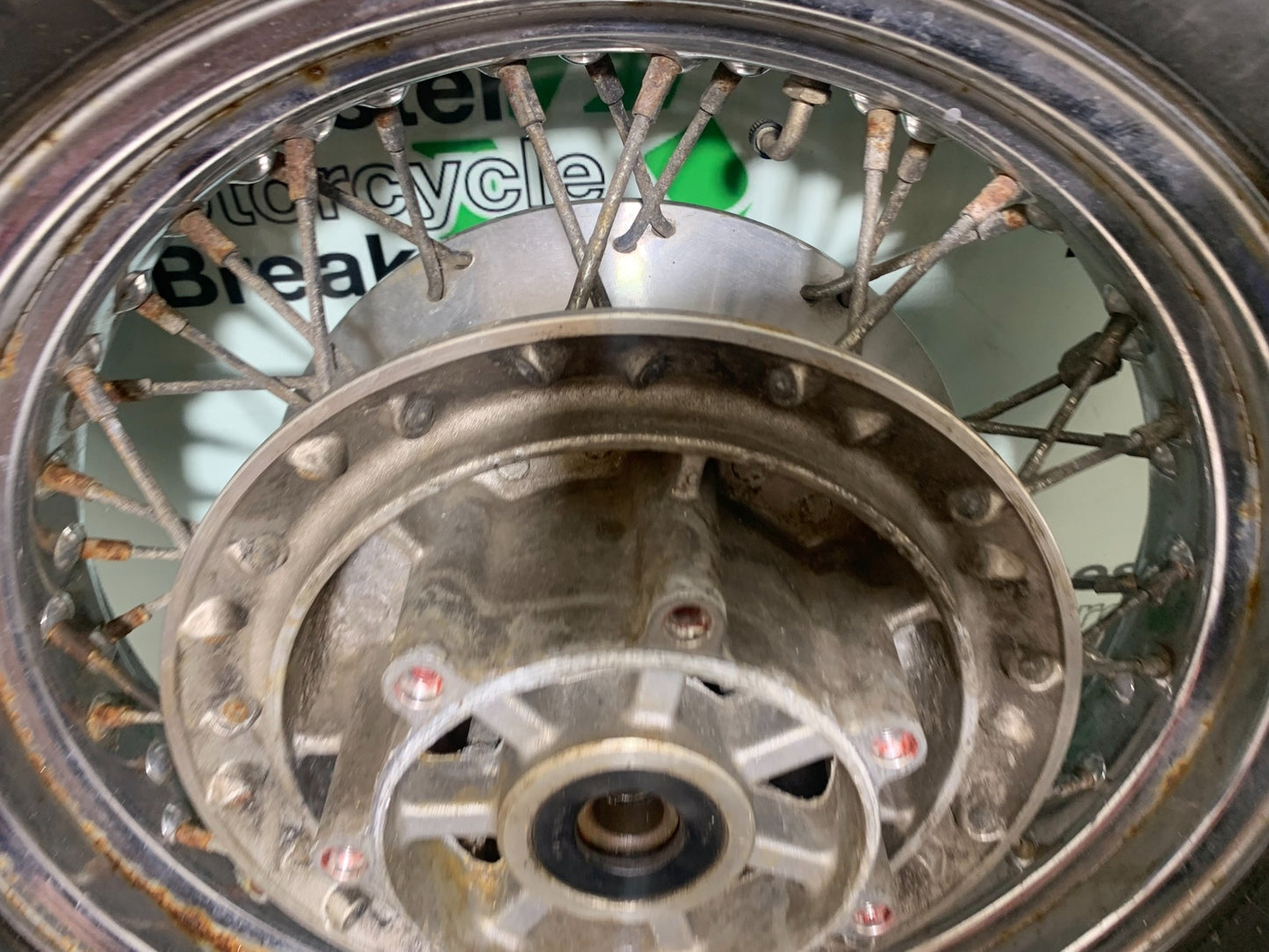 KAWASAKI VN1500 CLASSIC REAR WHEEL YEAR 1999 -2006 (CMB1166)