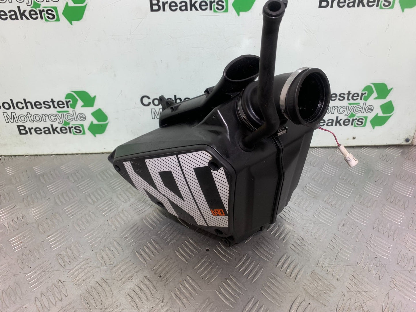 KTM 690 DUKE R LC4 AIRBOX AIR BOX YEAR 2012-2015  (CMB1180)