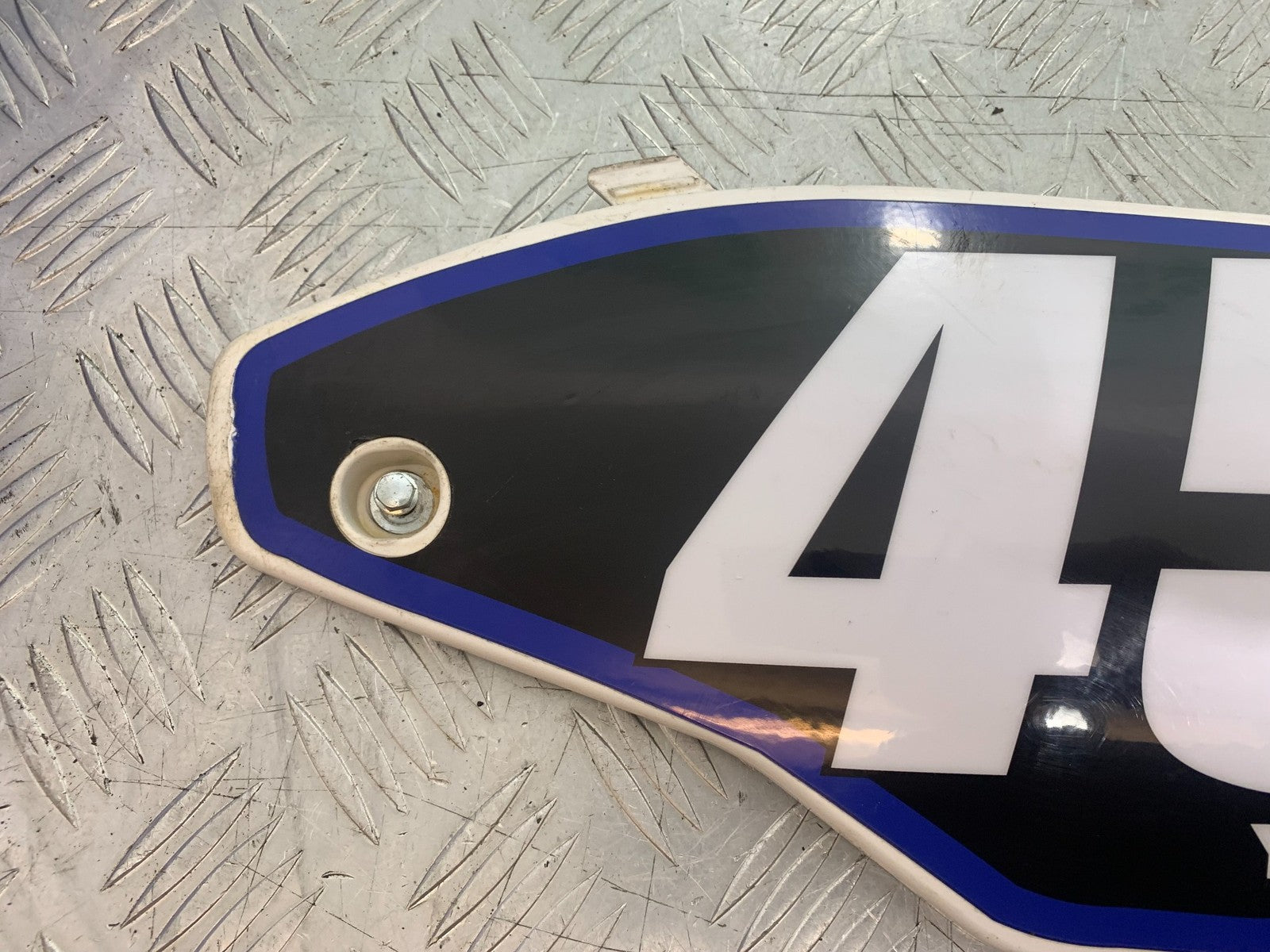 KAWASAKI KXF450 KXF 450 RIGHT SEAT PANEL  YEAR 2013 CMB1217)