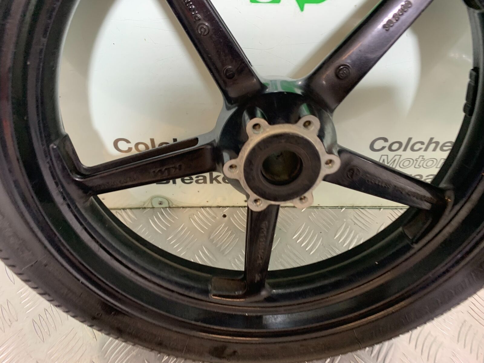 KTM 990 SUPERMOTO T FRONT WHEEL   YEAR 2010-2011  (CMB1067)