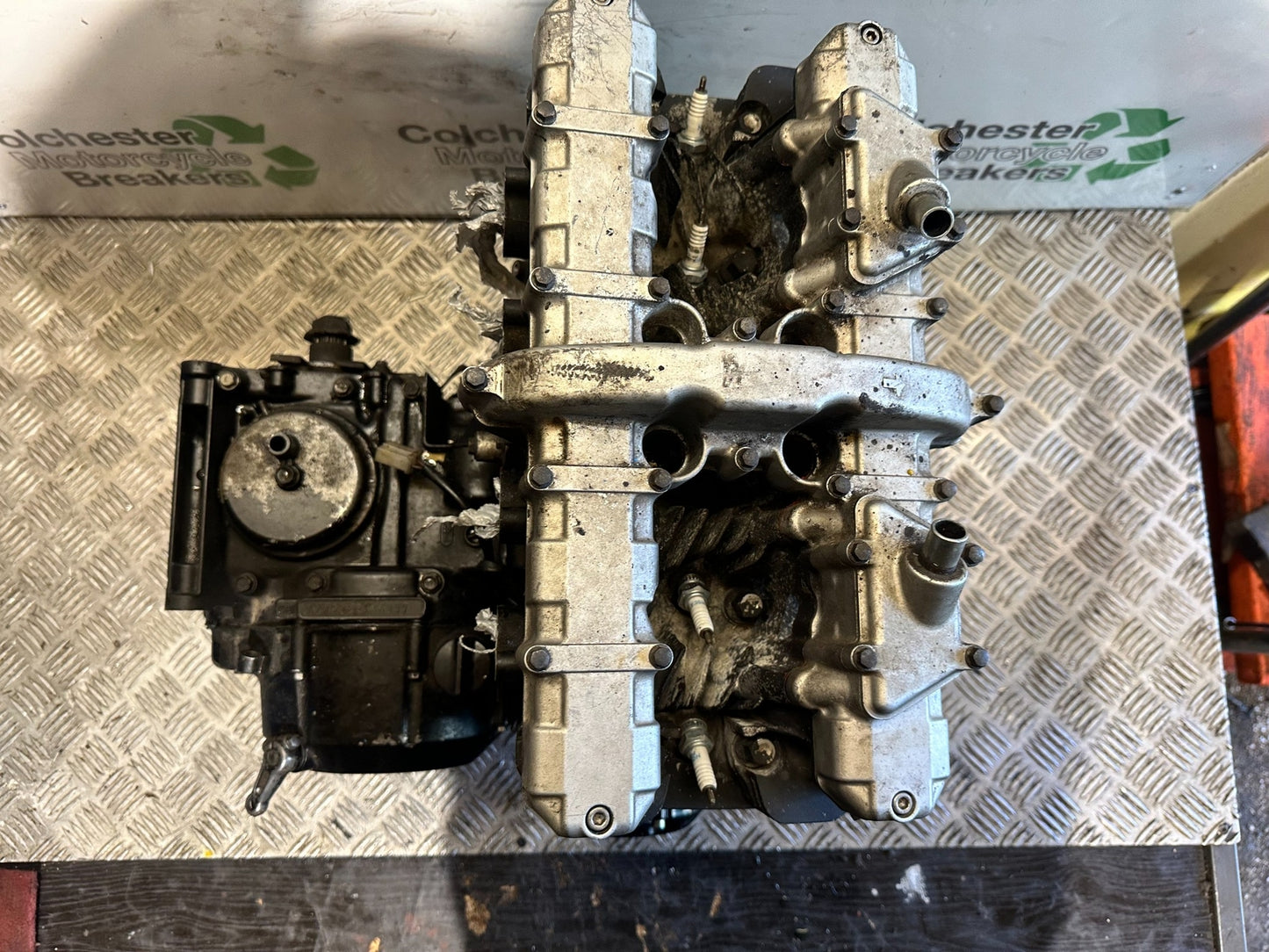 KAWASAKI Z750 ZR750 ZR-7S ENGINE YEAR 1999-05 (CMB1135)