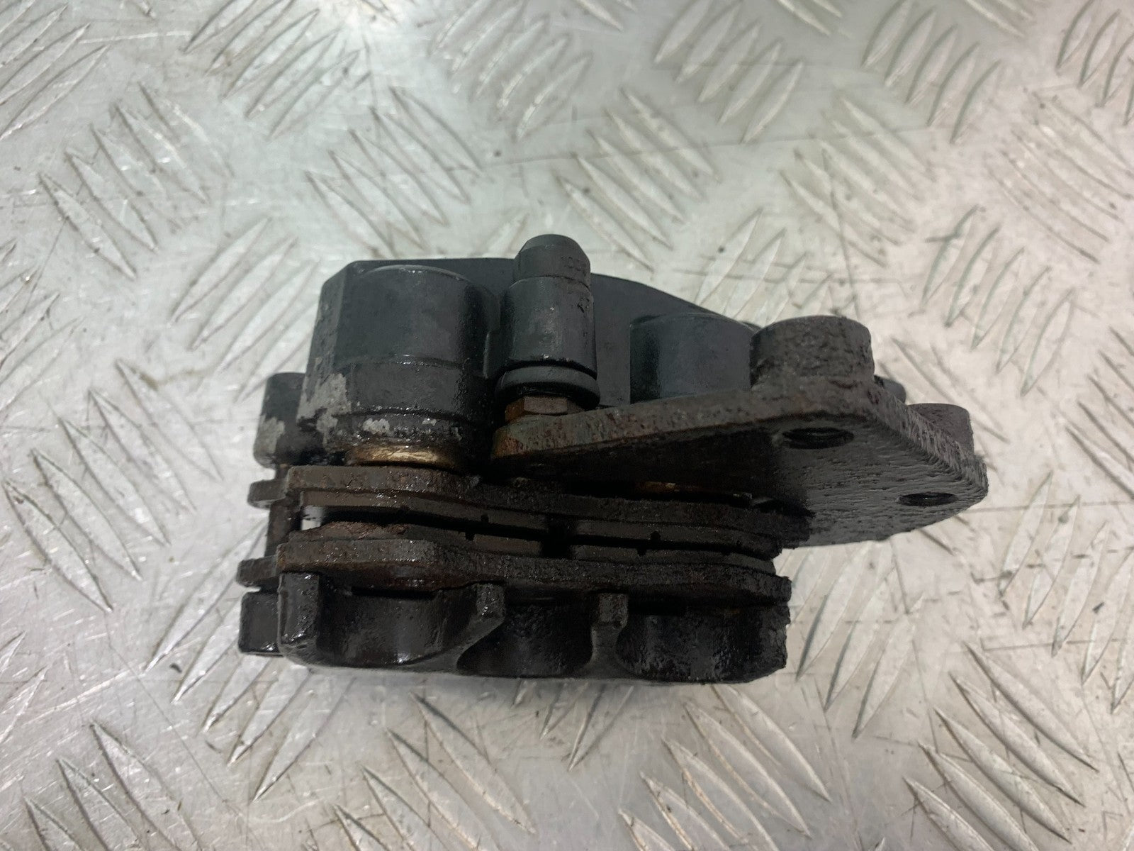 NECO ALEXONE 125 FRONT CALIPER  YEAR 2016-2022  (CMB1273)