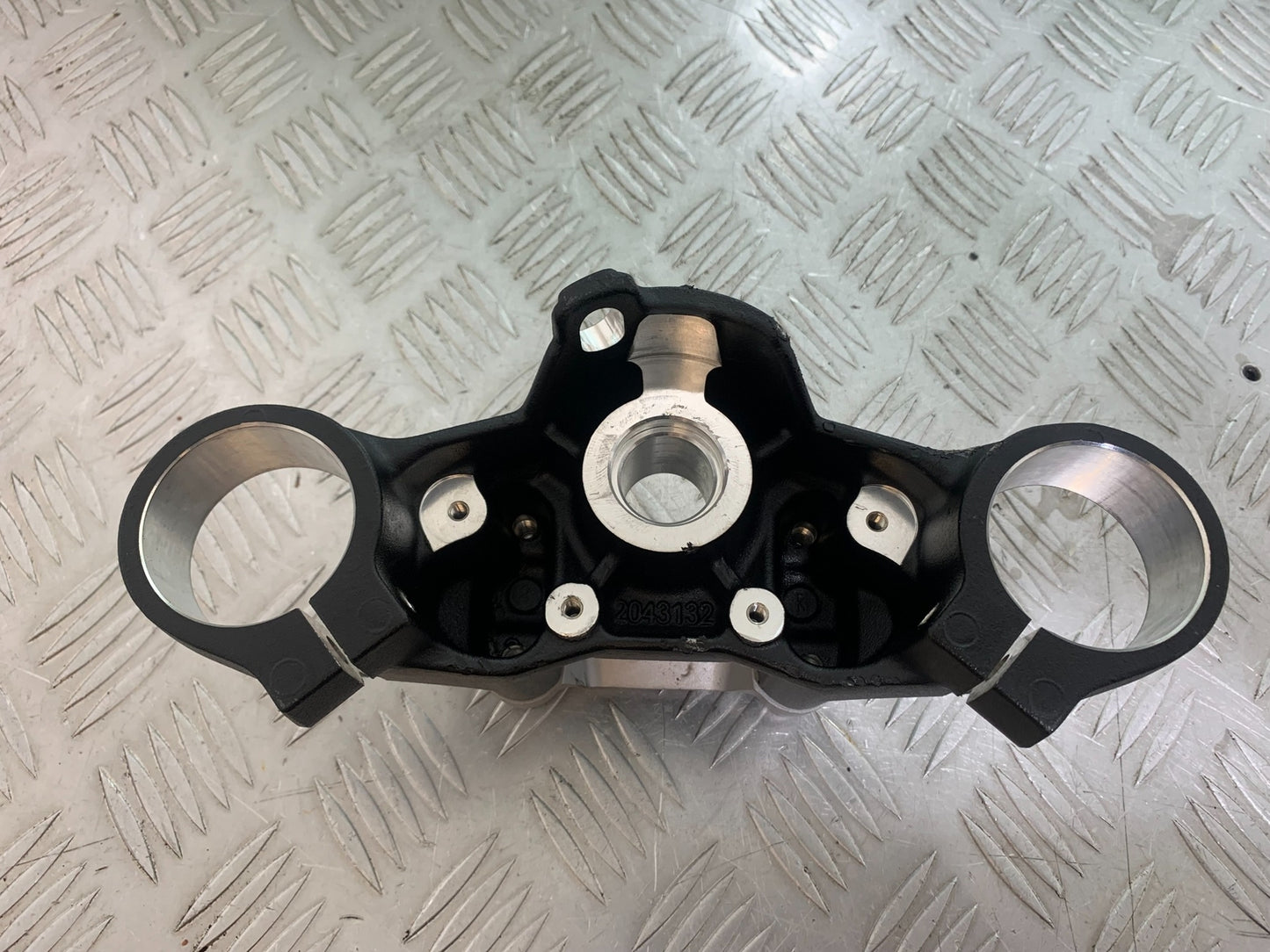 TRIUMPH TRIDENT 660 TOP YOKE  YEAR 2021-2024 (CMB1148)