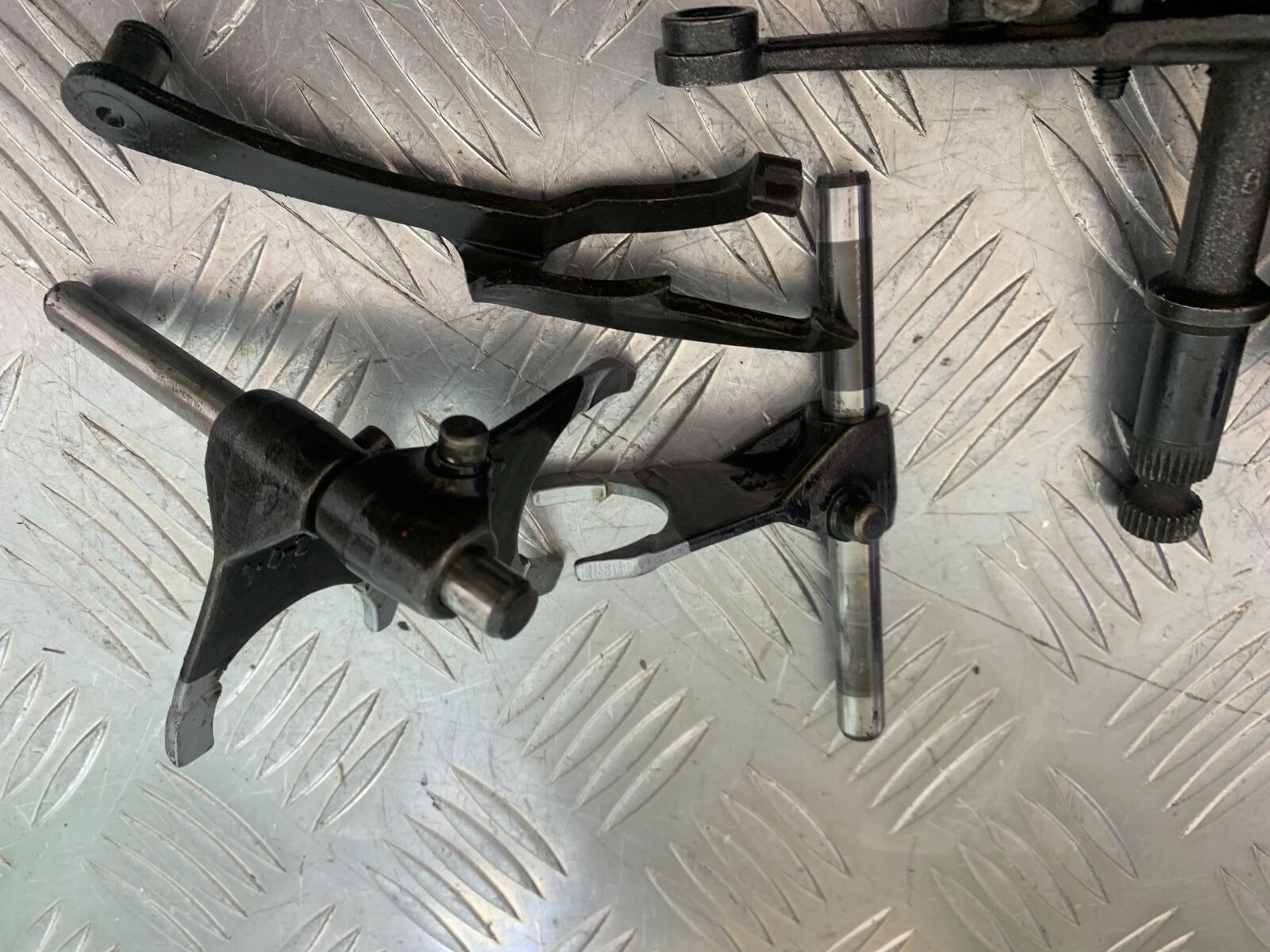 DUCATI 748 GEAR BOX  YEAR 1999 2003
