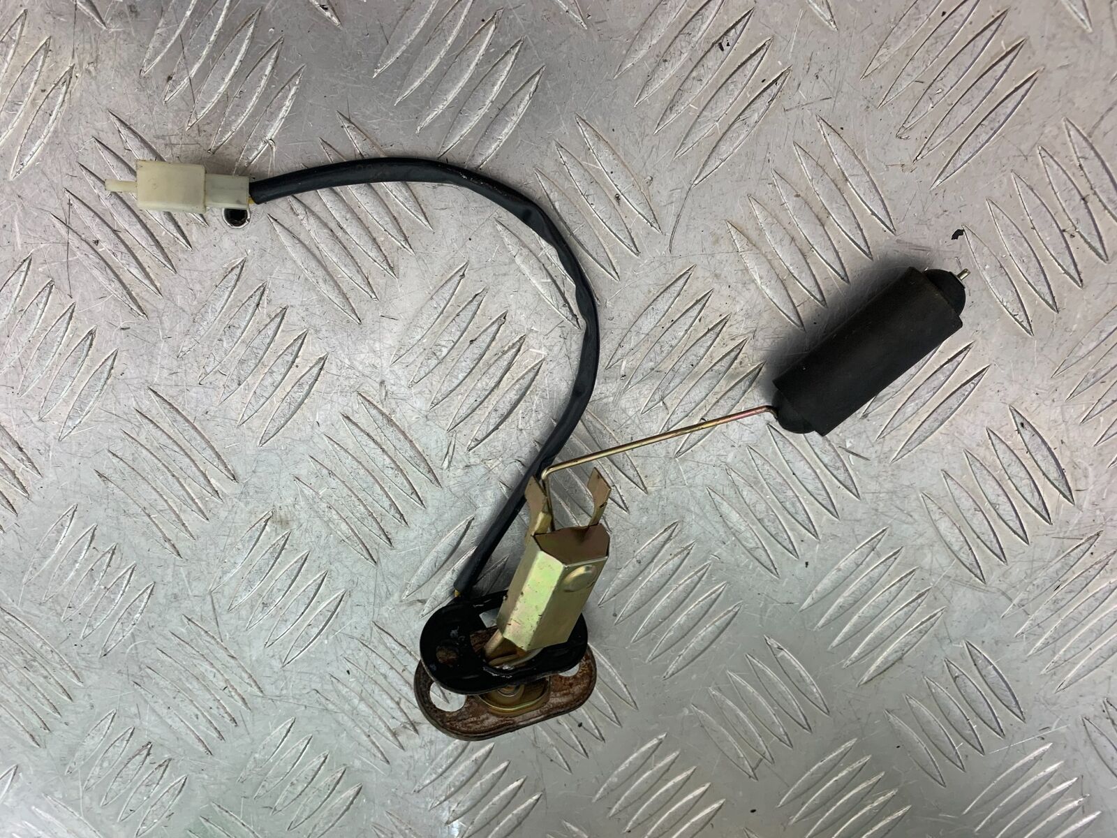 MUTT GT-SS 125 PETROL TANK SENDER    YEAR 2020- 2024 (CMB1085)