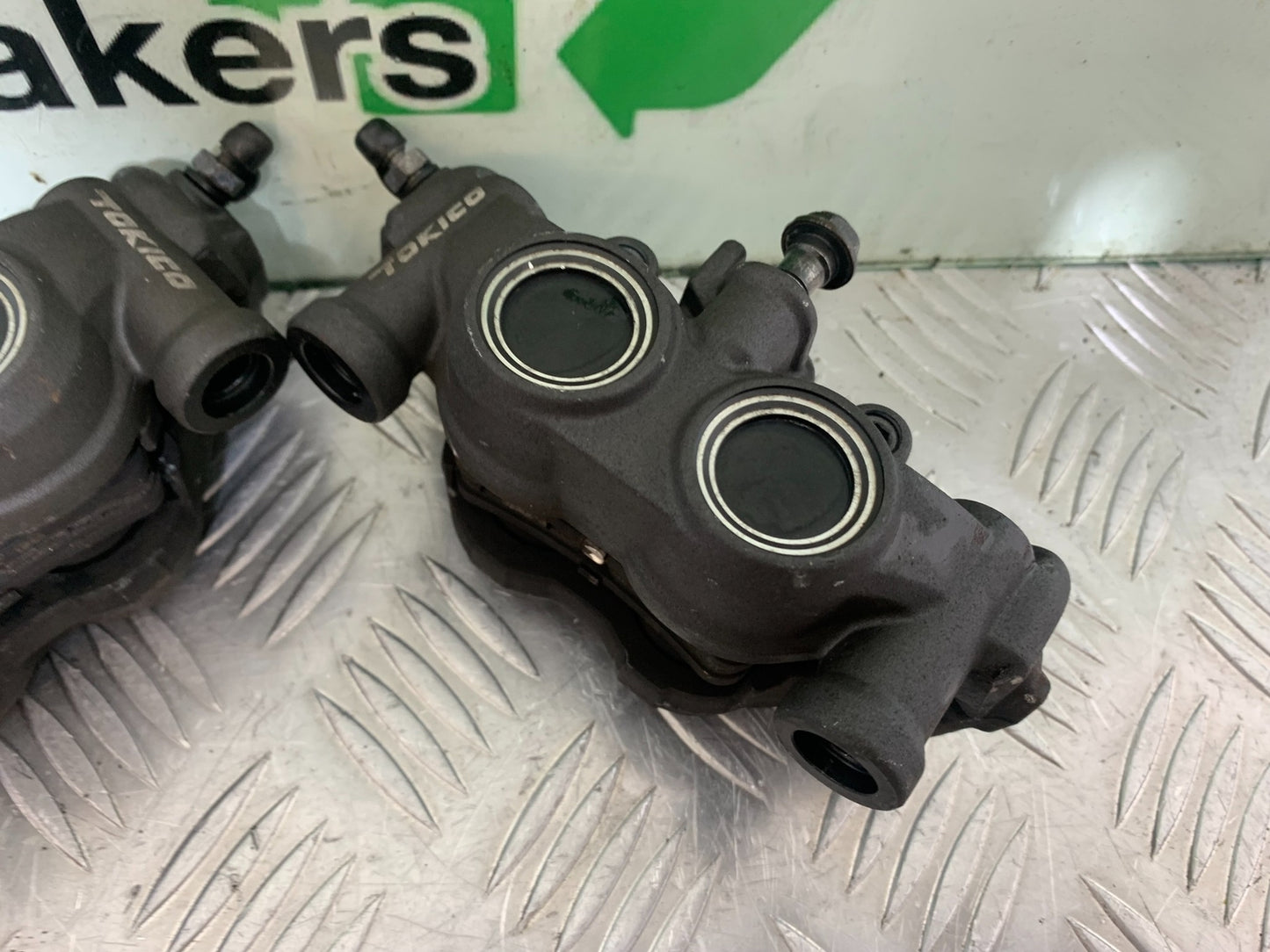KAWASAKI ZX10R ZX 10R FRONT BRAKE CALIPERS   YEAR 2011-2015 (CMB1154)