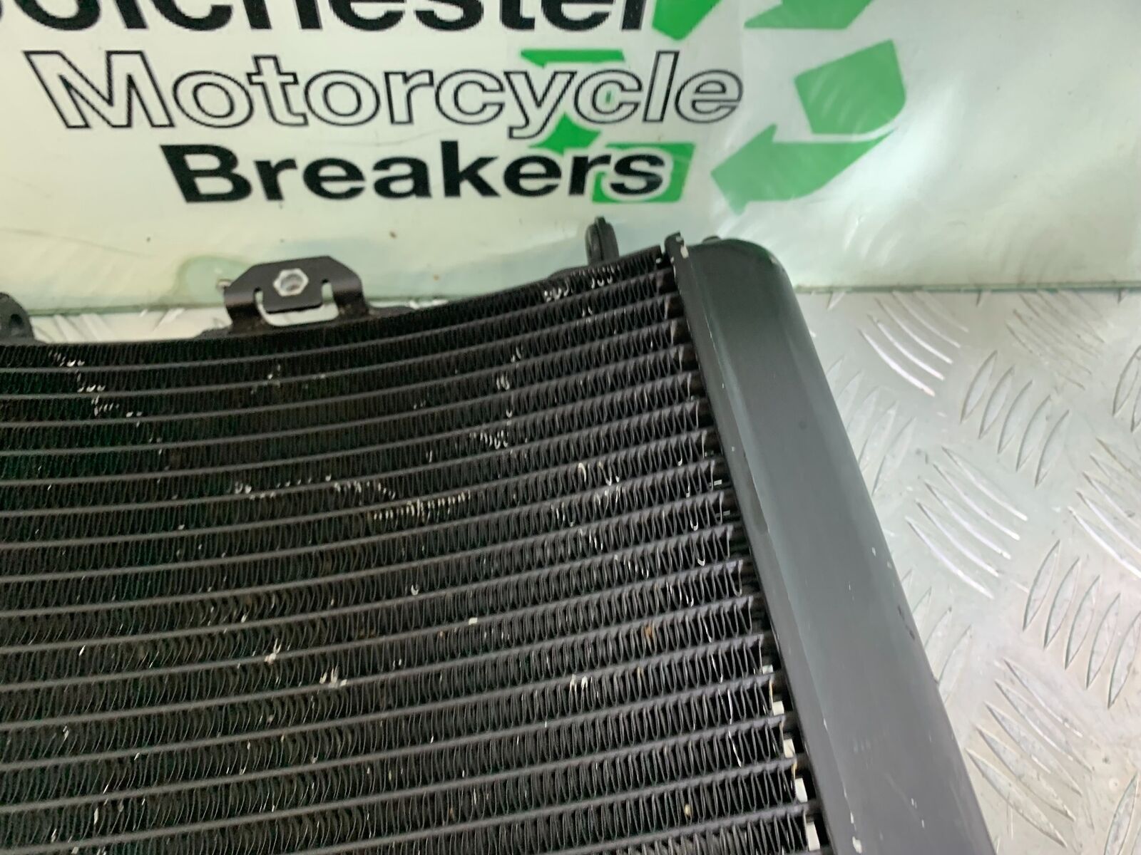 KTM 990 SUPERMOTO T RADIATOR  YEAR 2010-2011 (CMB1032)