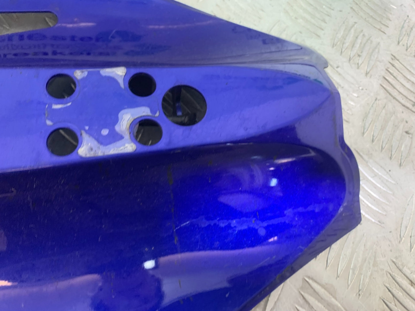 YAMAHA YZF R1 UNDERTRAY YEAR 2004-2006 (CMB1155)
