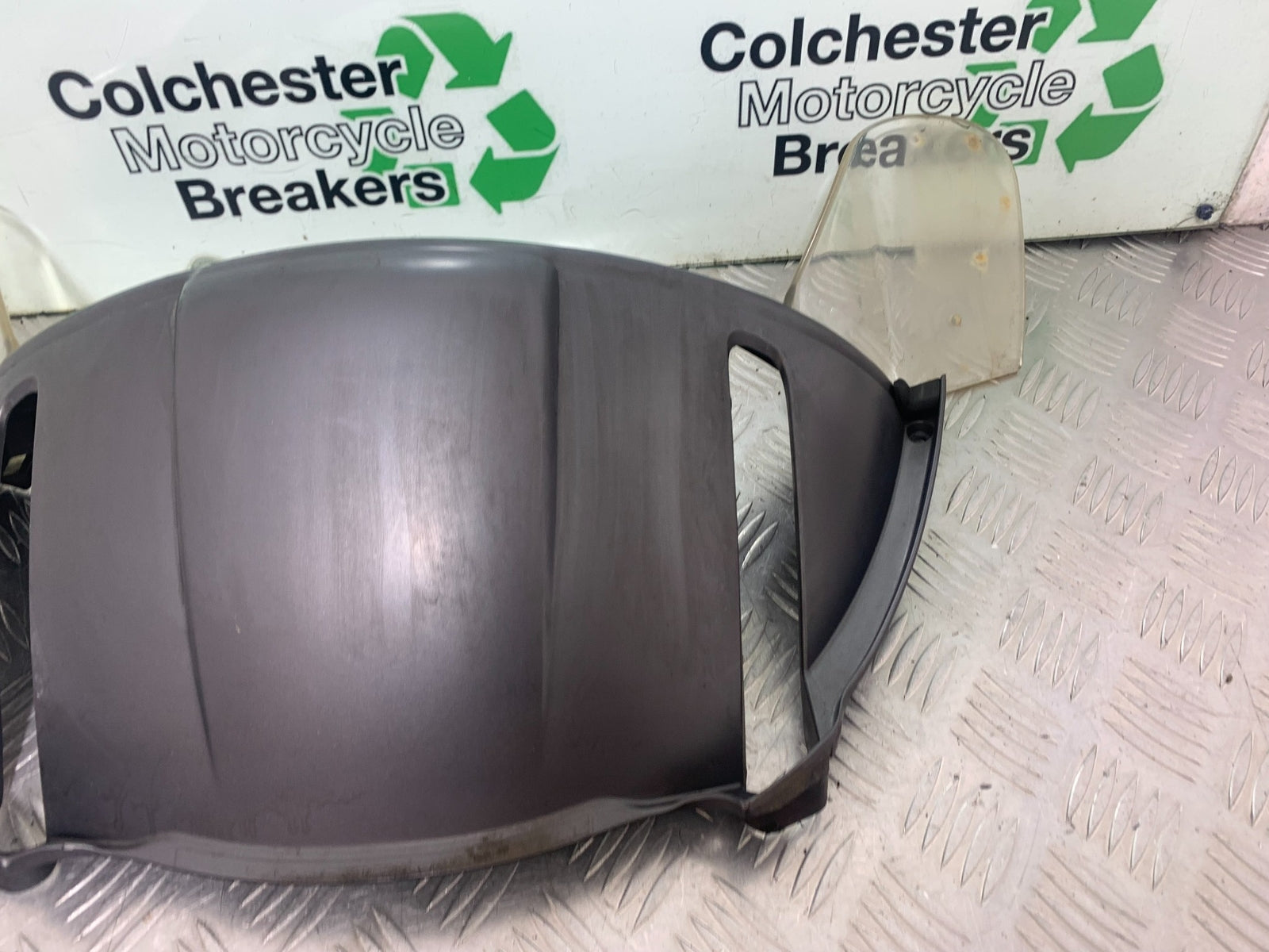 BMW K1200 K 1200 LT SCREEN INFILL PANEL  YEAR 1999-07 (CMB1138)
