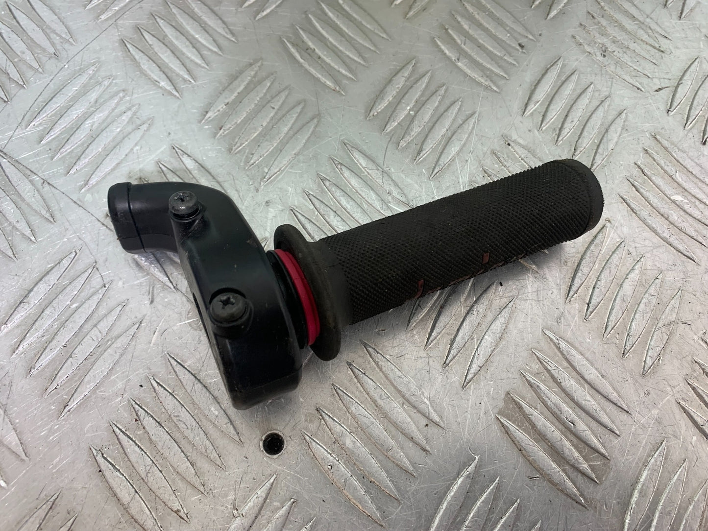 KAWASAKI ZX10R ZX 10R THROTTLE AND GRIP   YEAR 2011-2015 (CMB1154)