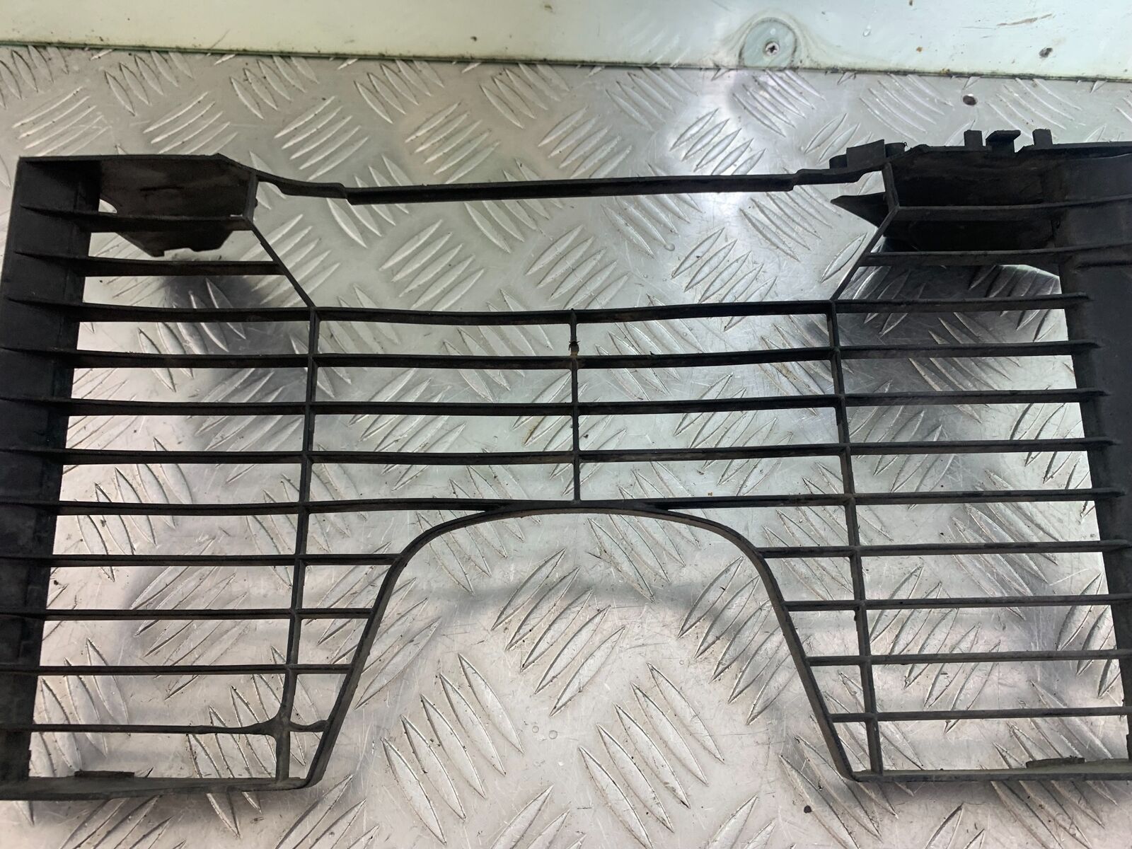 HONDA CBR600 CBR 600 F2 RADIATOR GRILL YEAR 1991-1993 (CMB1114)