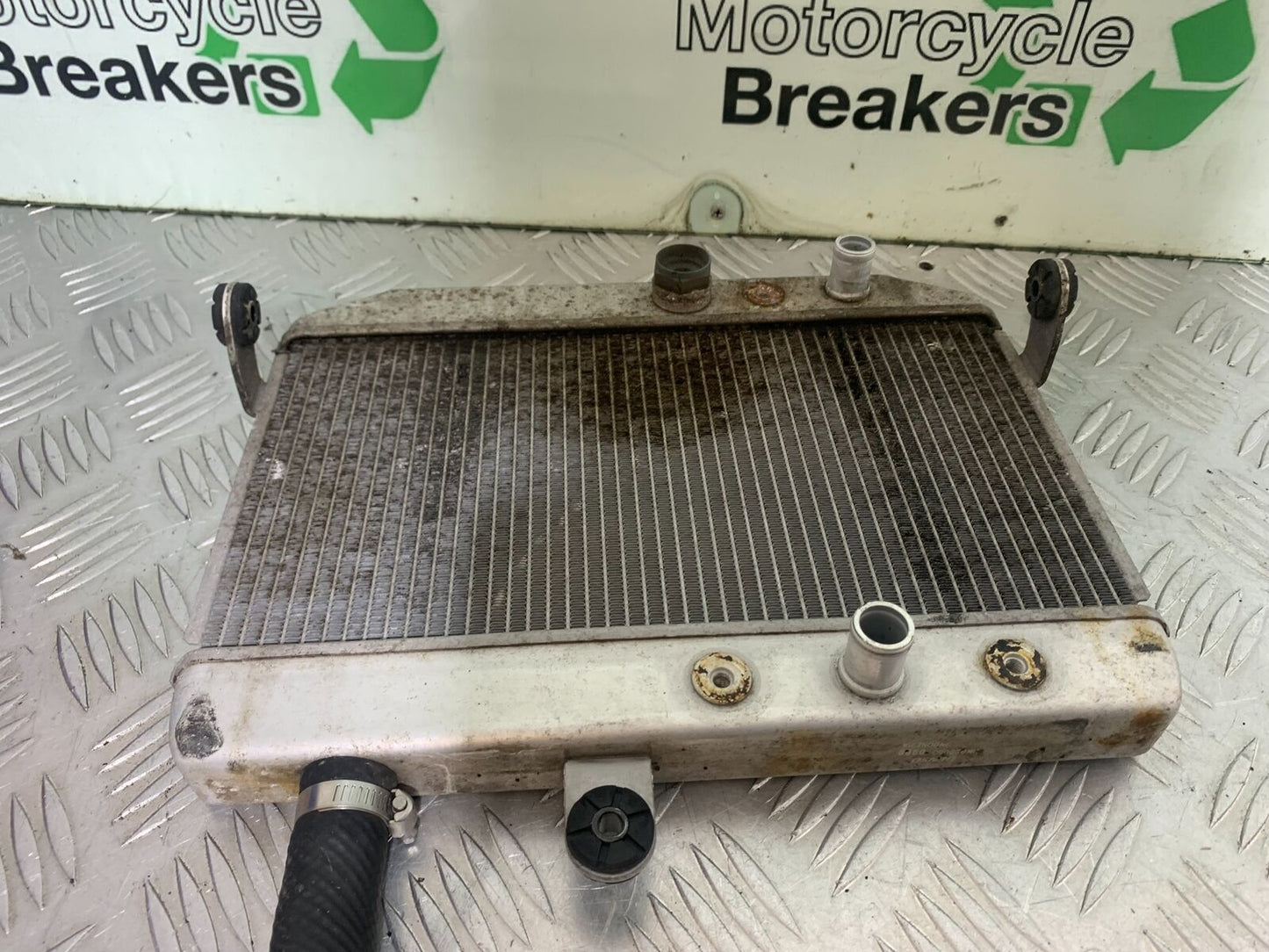 SUZUKI AN400 AN 400 BURGMAN RADIATOR  YEAR 2017-2024 (CMB1118 )