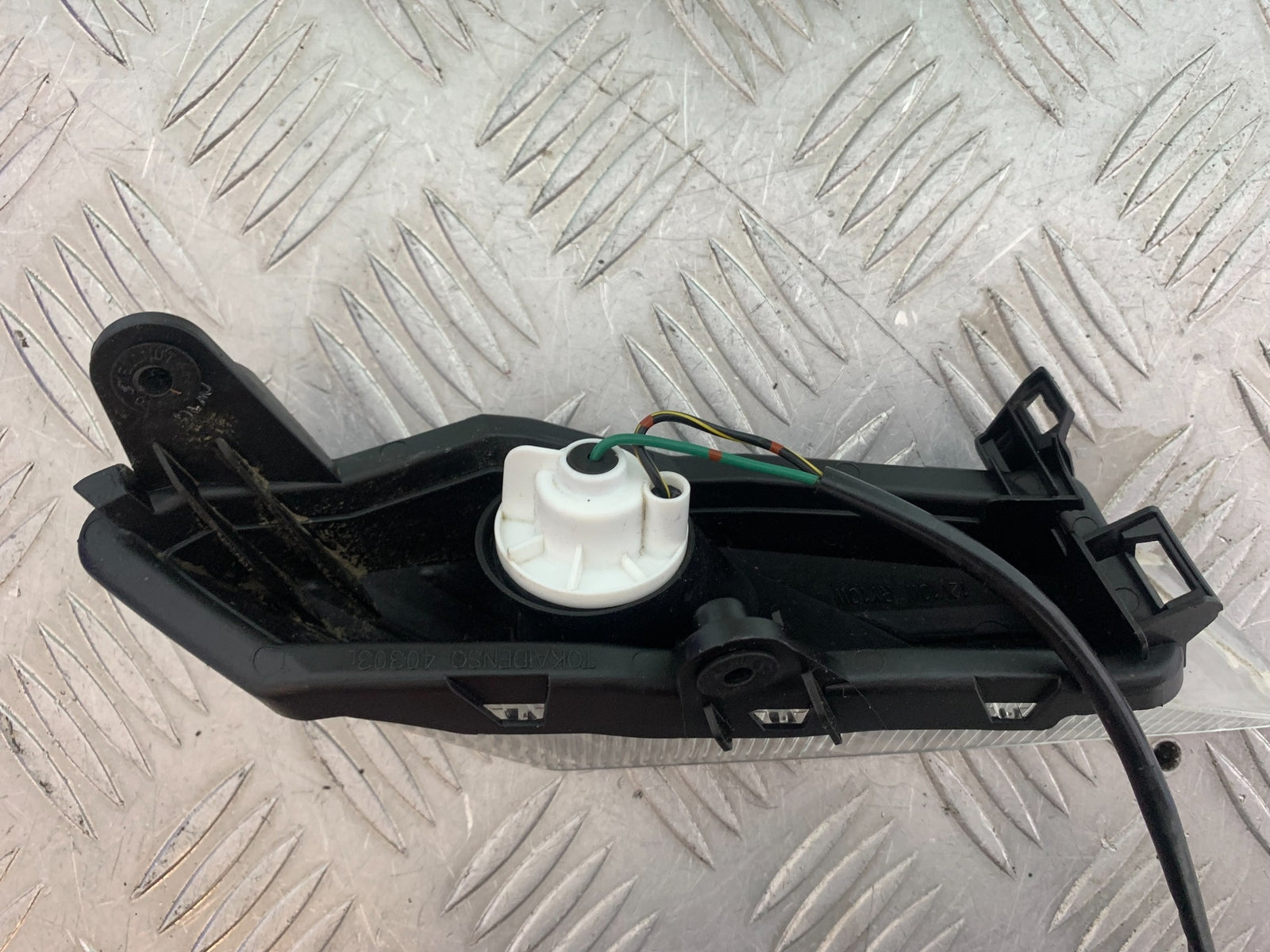KAWASAKI ZX10R ZX 10R LEFT REAR INDICATOR  YEAR 2011-2015 (CMB1154)