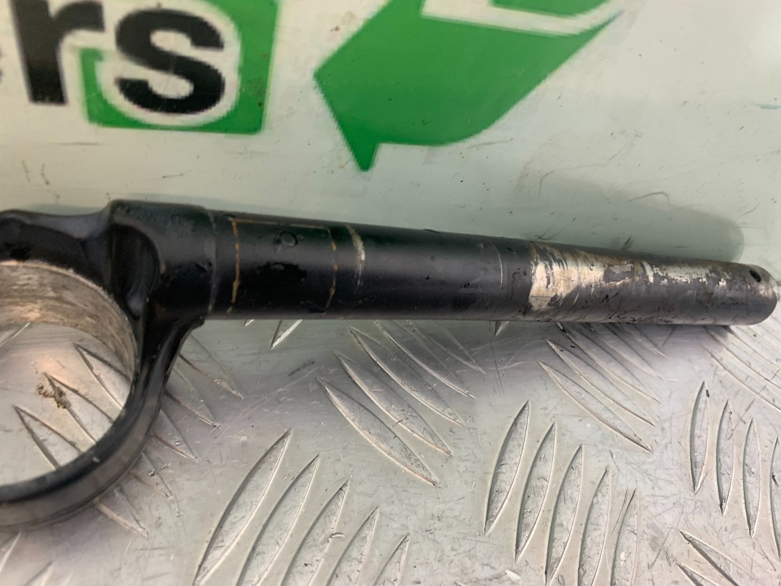 HONDA CBR600 CBR 600 FX FY RIGHT HANDLEBAR  YEAR 1999-2000 (CMB1287)