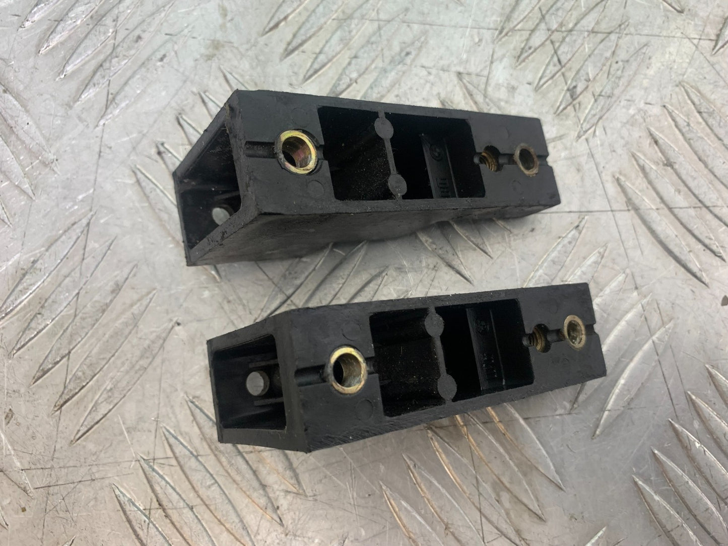 BMW R850 R R850R FRAME BRACKETS  YEAR 1994-2002 (CMB1170)