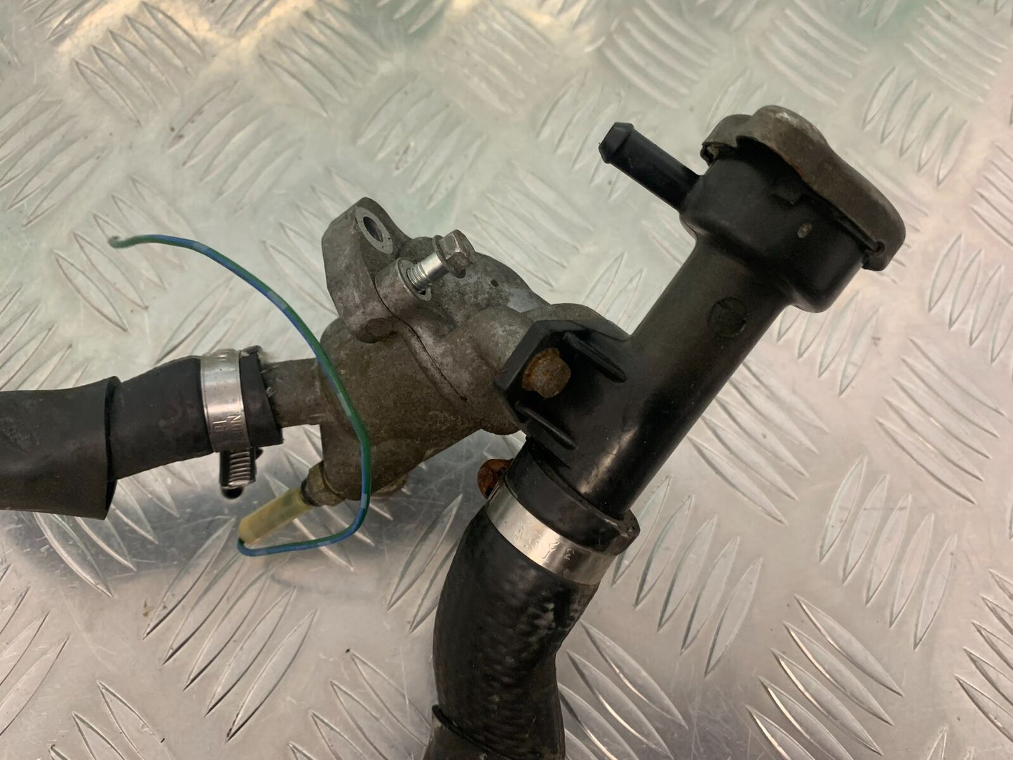 HONDA CBR 400 NC23 TRI-ARM THERMOSTAT   YEAR 1987-89 (STOCK 969)