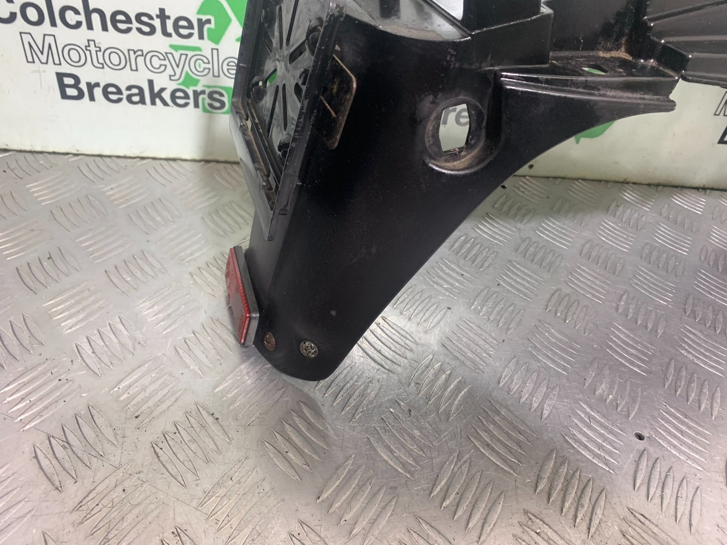 SUZUKI GSX750 INAZUMA REAR MUDGUARD  YEAR 1998-2003 (CMB1308)