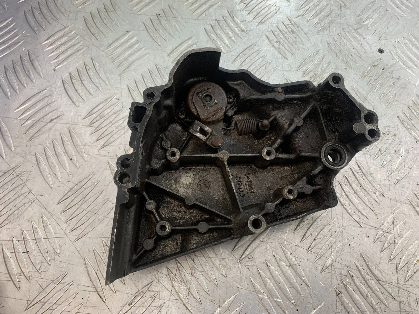 YAMAHA FZS600 FAZER 600 SPROCKET COVER YEAR 1998-2001 (CMB1267)