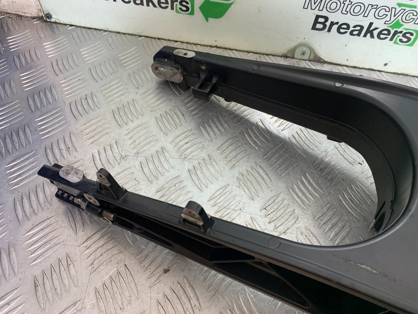 KTM 390 ADVENTURE SWINGARM  YEAR 2020-24 (CMB1240)