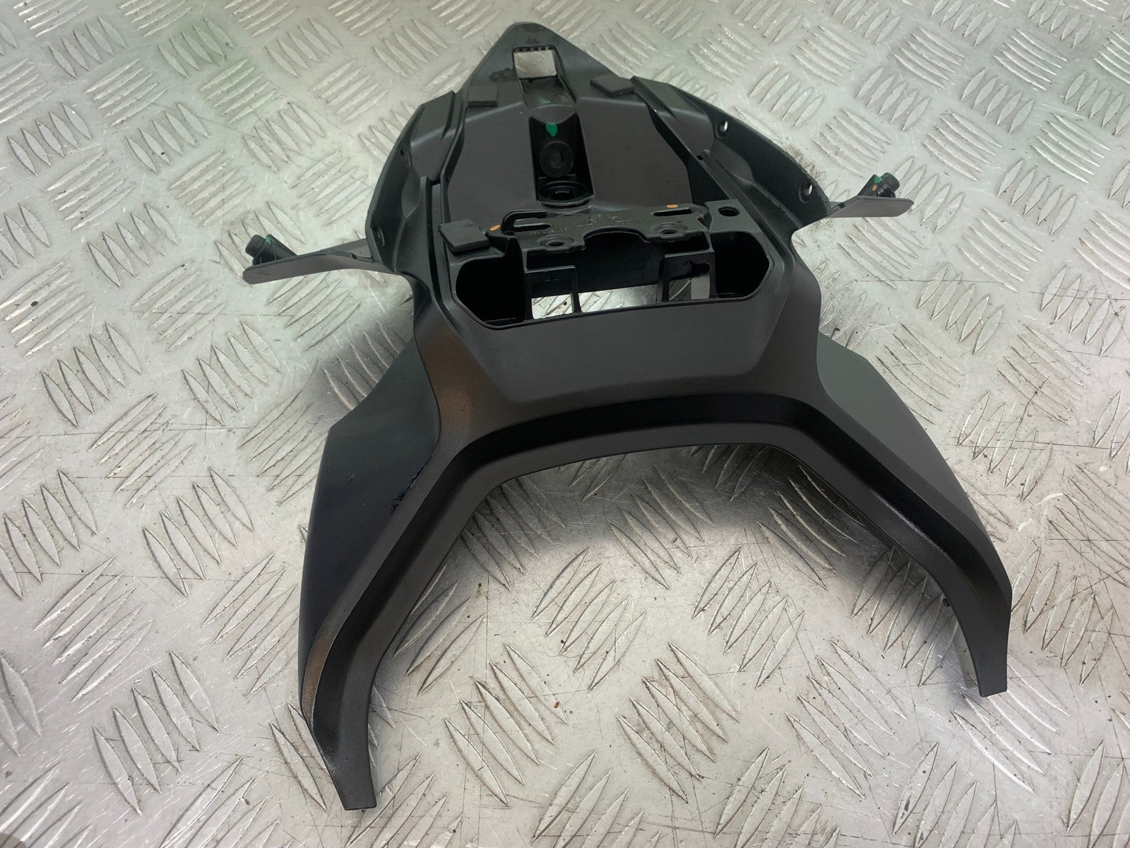 DUCATI 1299 PANIGALE REAR SUBFRAME INNER PANEL YEAR 2016 (CMB 1187)