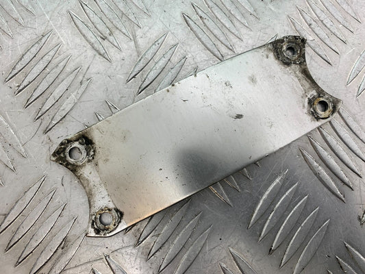 YAMAHA FJ1100 FJ 1100 MUDGUARD BRACE YEAR 1984-1985 (CMB1101)