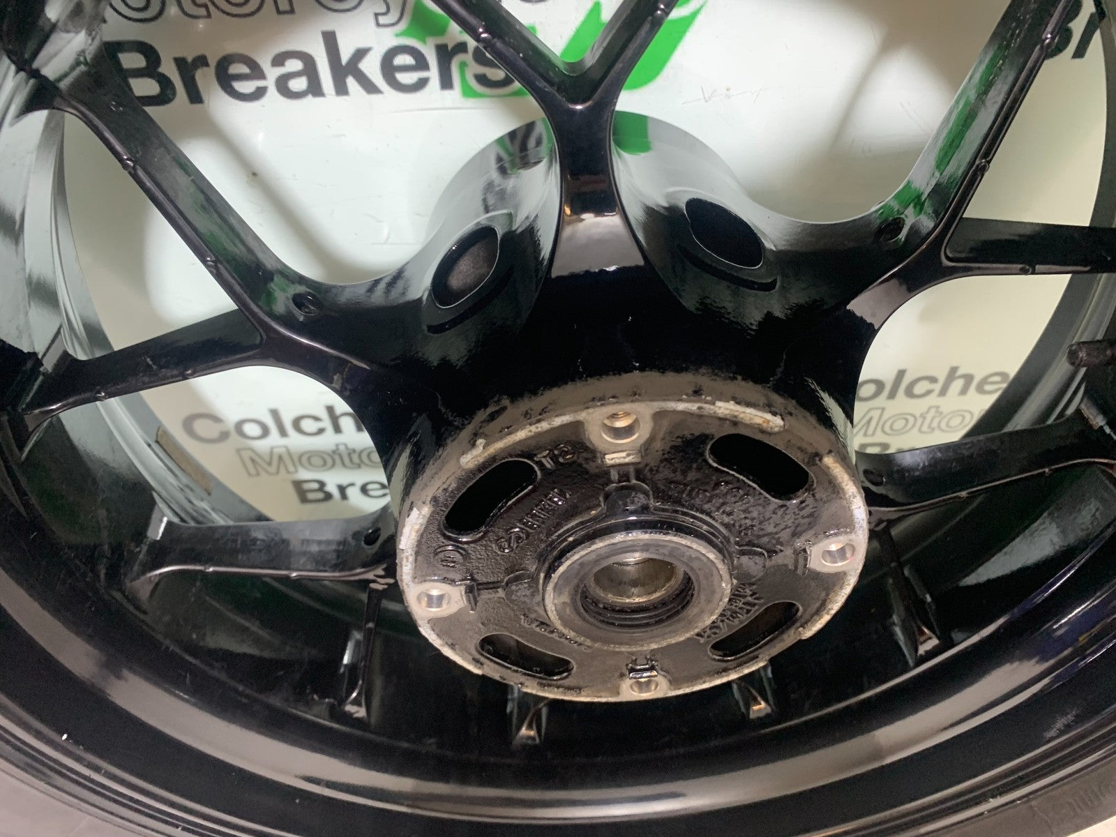 HONDA CBR1000 rr FIREBLADE REAR WHEEL   2012-2016 (CMB1280)