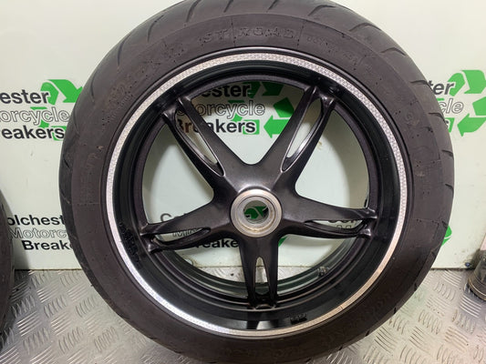 TRIUMPH 1050 SPRINT ST REAR  WHEEL  2003-2011 (CMB1285)