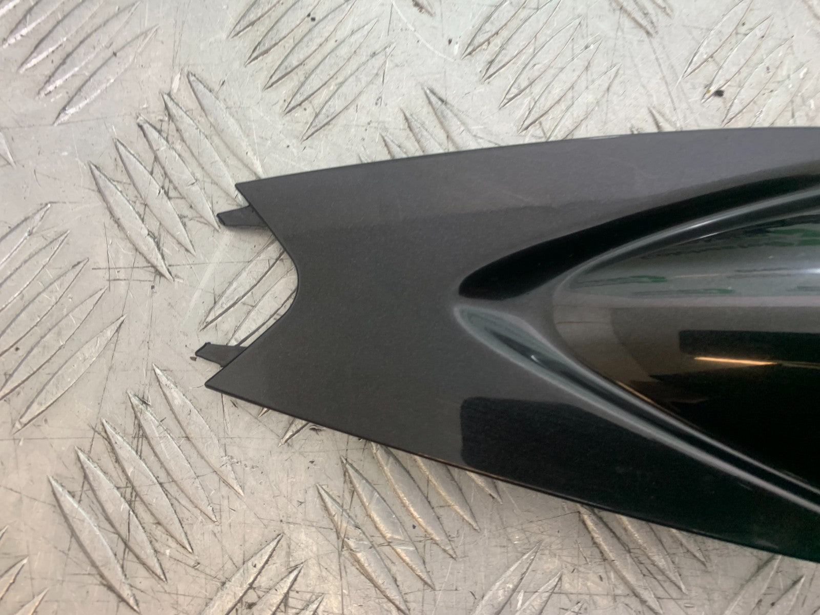 APRILIA TUONO 1000 V4R REAR SEAT COWL  YEAR 2011-13  (CMB1331)