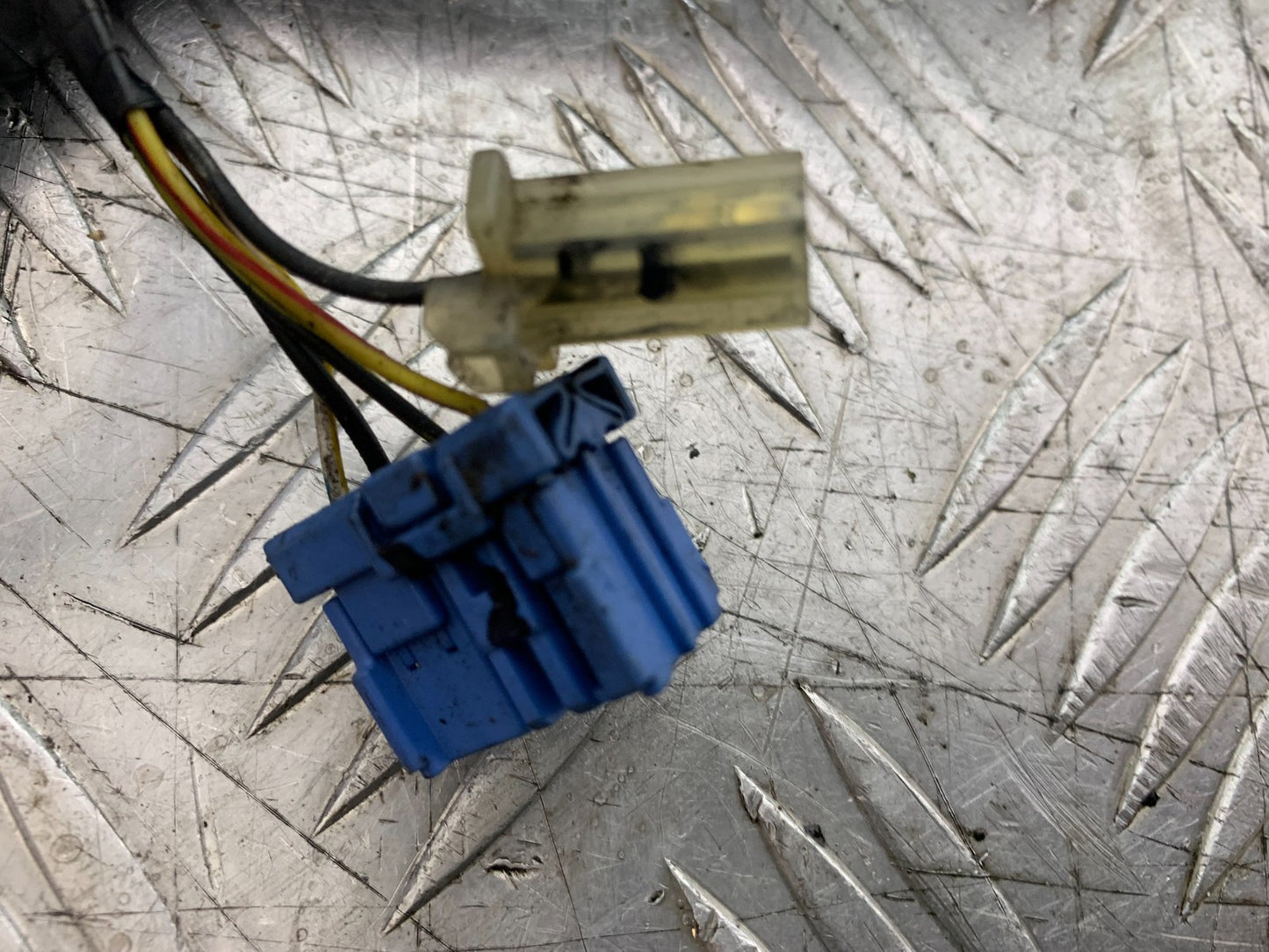 HONDA CB650F CB 650 FA-E RIGHT SWITCH GEAR  YEAR 2014-2017 (CMB1226)