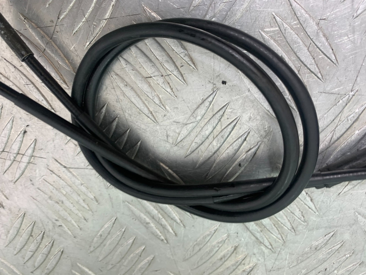 APRILIA RSV1000 R FACTORY MILLE THROTTLE CABLES   2004-09 (CMB1203)