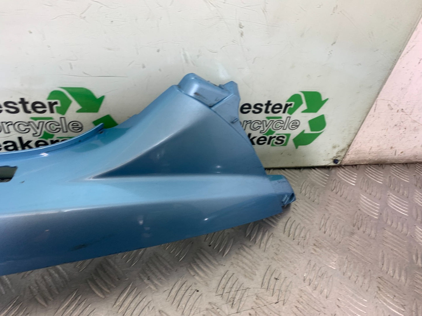 PIAGGIO MP3 250 ie SEAT PANEL  YEAR 2007 (CMB1307)