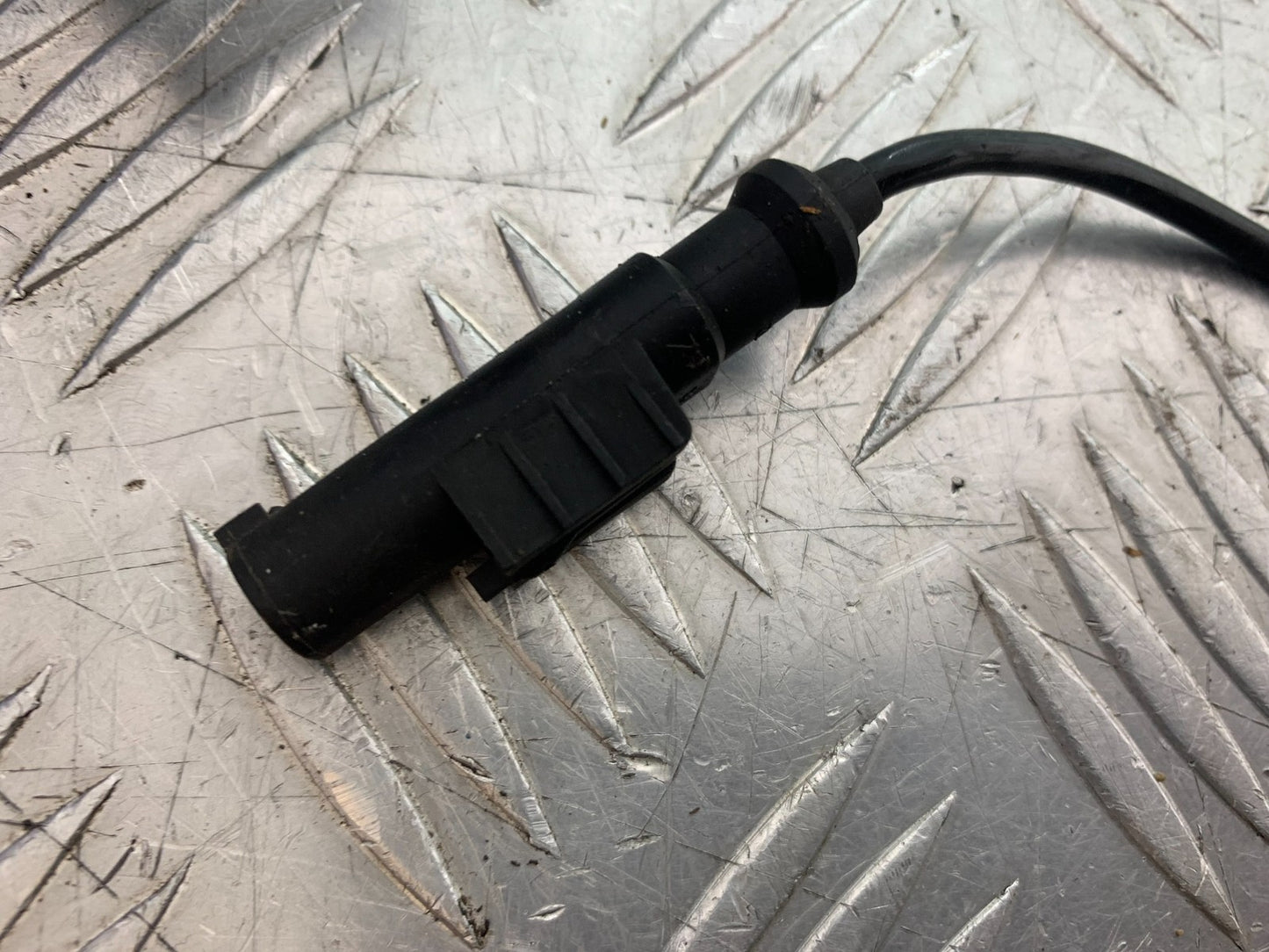 KTM DUKE 125 FRONT ABS SENSOR  YEAR 2017-2022 (CMB1274)