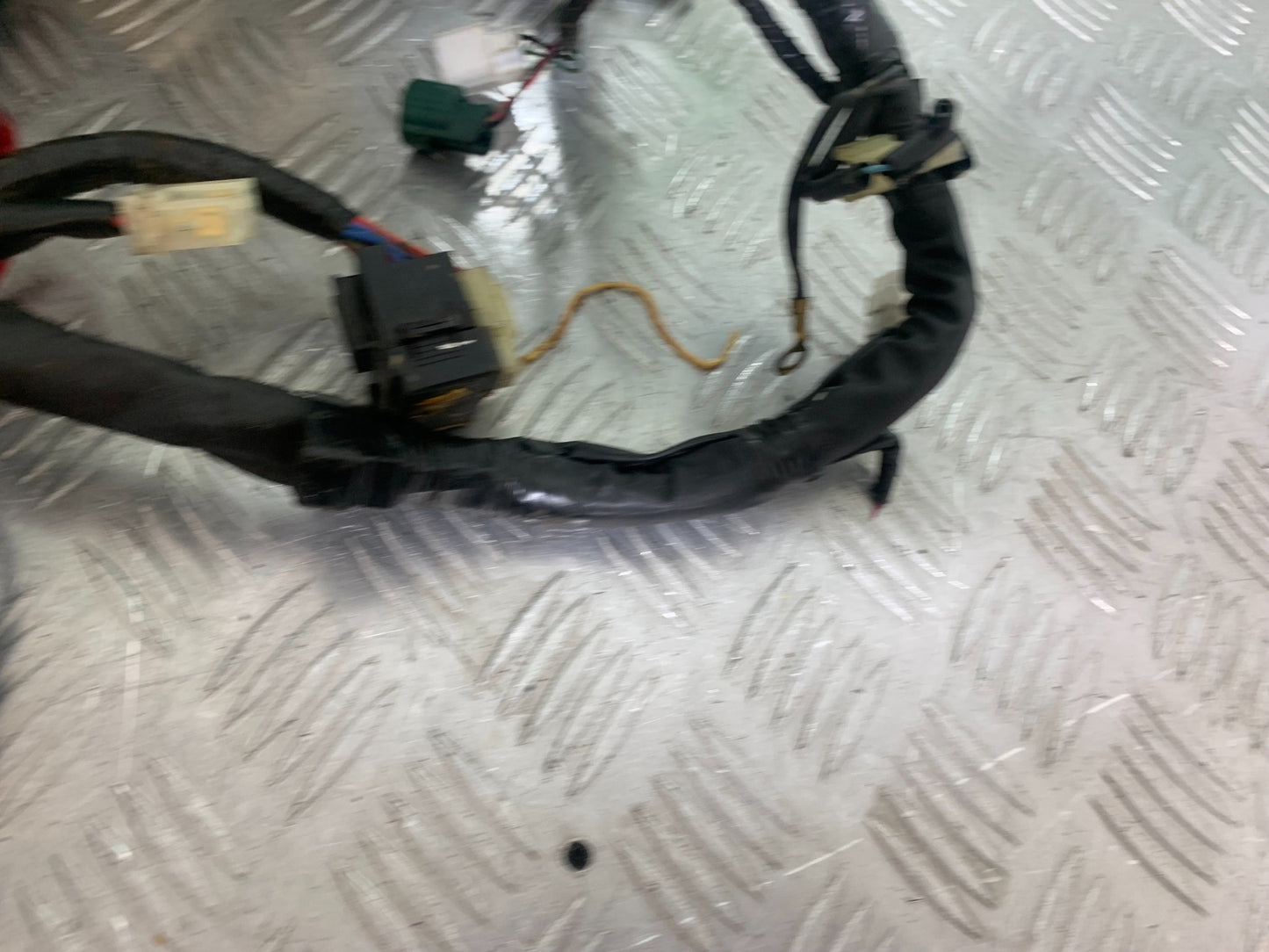YAMAHA YZF R1 WIRING LOOM  YEAR 2004-2006 (CMB1155)