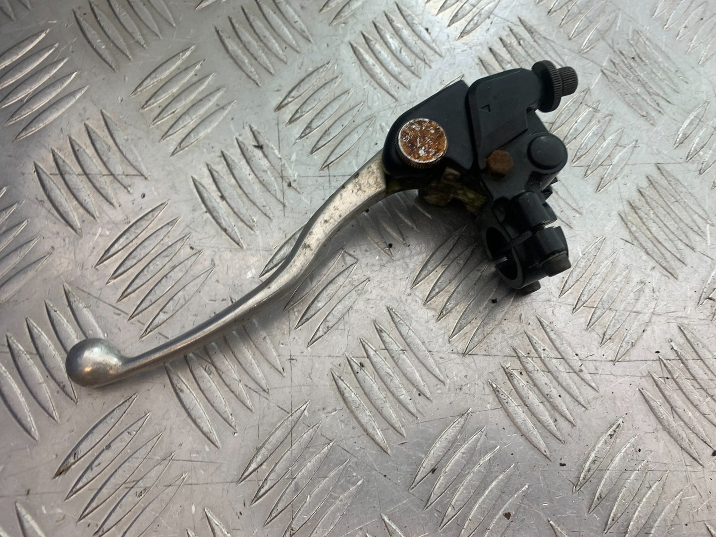 KAWASAKI ER6 F ER6F CLUTCH LEVER AND BRACKET   YEAR 2005-2008 (CMB1277)