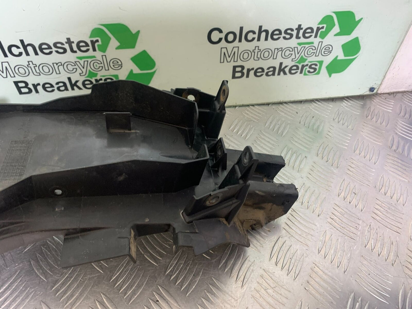 SUZUKI DL 650 V-STROM UNDERTRAY YEAR 2020 (CMB1117)