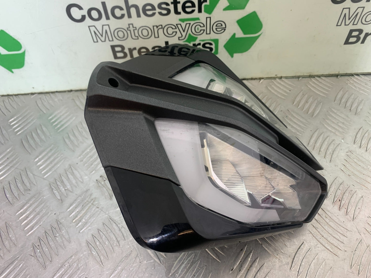 KTM 790 DUKE HEADLIGHT  YEAR 2018-2021  (CMB11150)