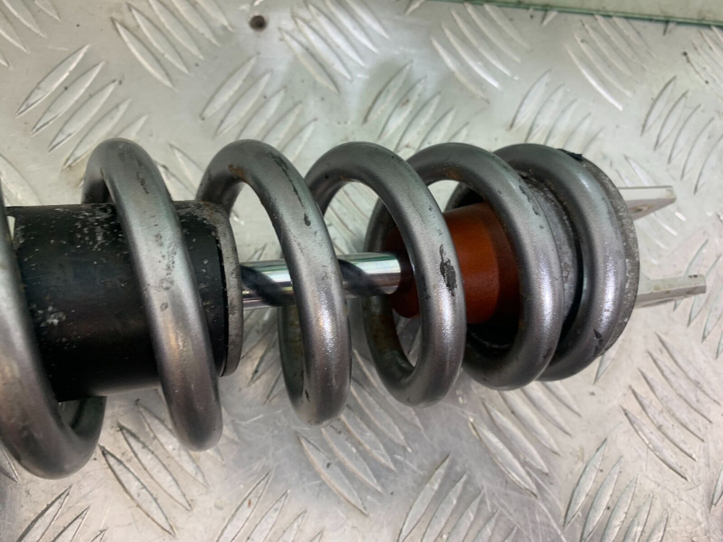 HONDA CRF1000 (DCT) AFRICA TWIN REAR SHOCK YEAR 2017 (CMB1030)